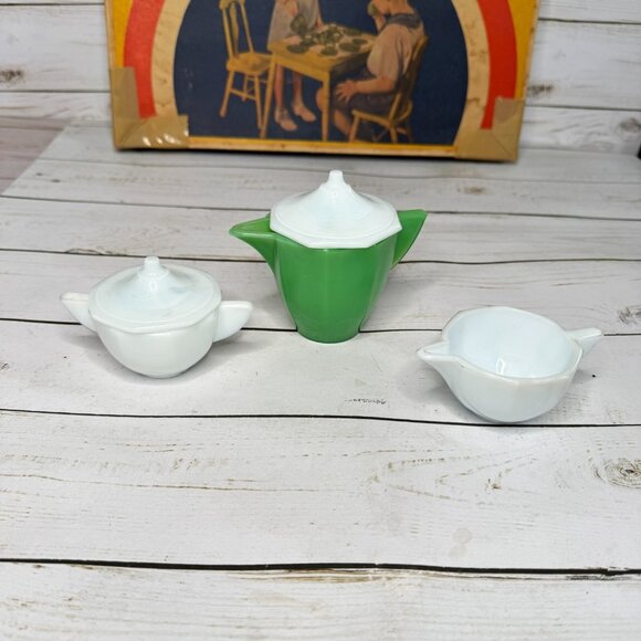 VTG Akro Agate Little American Maid Tea Set Children's Toys Dishes Green & White - Picture 8 of 16